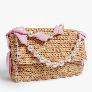 Bandoleras de paja con cadena de perlas para mujer, bandoleras de playa con logotipo personalizado, color rosa, novedad de 2023 - Product Image 4