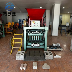 Machine à fabriquer des briques à faible coût et à rendement élevé, très demandée en Afrique de l'<span class=keywords><strong>Ouest</strong></span>, machine à fabriquer des blocs - Product Image 3