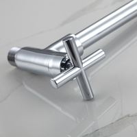 Robinet de cuisine moderne automatique de qualité supérieure, fabriqué en Chine, finition chromée, installation sur plan.