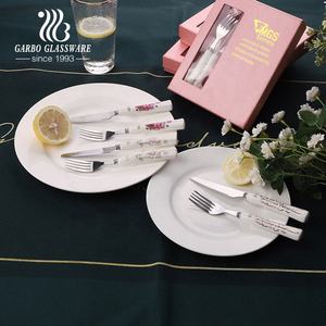 Ensemble de <span class=keywords><strong>couverts</strong></span> en acier inoxydable avec manche en porcelaine Poisson Steak Viande Dîner Table Fourchette Couteau Soupe Dessert <span class=keywords><strong>Salade</strong></span> Cuillère <span class=keywords><strong>à</strong></span> Thé Ensemble de 12 pièces - Product Image 1