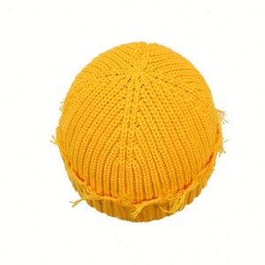 Nouvelle Collection Automne Hiver : Bonnet Tricoté Chaud Décontracté avec Pompom et Design à Trous, Style Urbain - Product Image 3