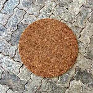 Tapis de porte en fibre de coco en forme de cercle de lune - Product Image 1