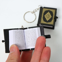 Llavero con Mini Corán Musulmán Vintage, Adorno Colgante de Papel, Regalo Islámico Personalizado para Hombres y Mujeres Musulmanes