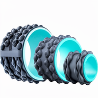 Rouleau en mousse FitBeast TriWheel SpineGroove pour le dos - Fermeté moyenne, rouleau ciblé pour massage des tissus profonds du dos