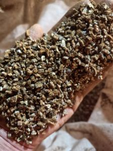 Golden <span class=keywords><strong>Yellow</strong></span> Premium Quality Vermiculita Expandida para Plantio Hortícola - Product Image 3