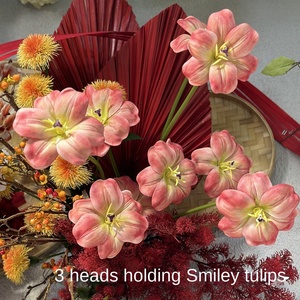 Di alta qualità <span class=keywords><strong>in</strong></span> Silicone cotone a 3 teste palmari con Smiley tulipano decorazione di nozze fiore finto <span class=keywords><strong>in</strong></span> rosa <span class=keywords><strong>salmone</strong></span> ottima mano - Product Image 3