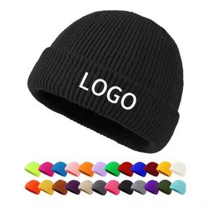 Bonnet en tricot acrylique personnalisé avec logo de marque privée, style pêcheur à revers court pour hommes et femmes - Idéal pour la plage et les voyages - Product Image 1