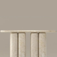 Table console Dream Home Wabi en travertin neutre avec support double intégré, plateau rectangulaire long et souple, table de décoration moderne pour entrée