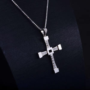 Männer Frauen Modeschmuck Geschwindigkeit und Leidenschaft 8 Custom Silber Edelstahl Kreuz Halskette - Product Image 3