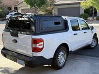MJXF Hardtop personnalisé de qualité supérieure pour camion avec option en acier galvanisé ou en alliage d'aluminium compatible avec F-150 Hilux