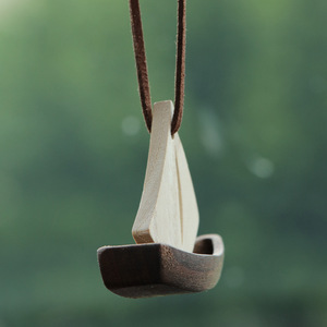 Diffuseur de parfum en forme de voilier en bois de noyer noir, diffuseur d'huiles essentielles à suspendre pour voiture, maison, bureau, cadeau - Product Image 3