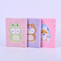 Fournisseurs de bureaux et d'écoles Vente en gros d'usine Carnet de notes en peluche de taille Kawaii mignon et personnalisé à couverture rigide pour enfants
