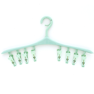 Windproof buckle 8 clips underwear and socks drying rack plastic hanger - Product Image 1