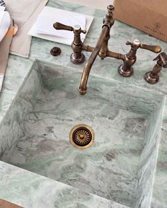 Dalles de marbre <span class=keywords><strong>vert</strong></span> <span class=keywords><strong>menthe</strong></span> poli pour comptoirs d'îlot de cuisine de luxe et crédences intégrées avec évier - Product Image 6