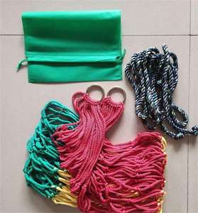 Hamac de camping en nylon robuste pour intérieur/extérieur avec moustiquaire, balançoire portable à couleurs contrastées pour adultes - Product Image 6