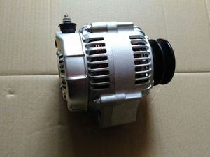 Alternador Automotriz 27060-17220 Compatible con Land Cruiser HZJ79 HZJ105 FZJ100 UZJ100 - Product Image 4