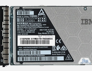 Disque de stockage pour 01YK817 01YM584 19.2 TBU 43.98 TBE 2.5" SFF NVME FCM 1.0 DRIVE Stockage haute capacité 19.2 TB pour données importantes - Product Image 4