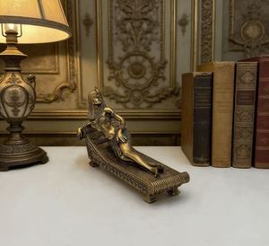 Vente en gros - Modèle Cléopâtre <span class=keywords><strong>VII</strong></span>, reine égyptienne, figurine en résine peinte à la main, sculpture artisanale, ornement personnalisé, décoration d'intérieur - Product Image 4