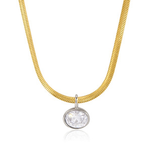 Collier pendentif en acier inoxydable plaqué bicolore étanche avec chaîne serpent chevrons et serti de zircone cubique ovale, vente en gros - Product Image 1