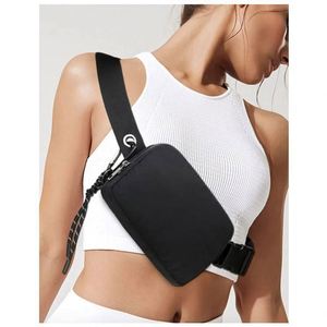Custom Fashion Women Crossbody Running Belt Bag <b>Waterproof</b> Nylon Fanny <b>Pack</b> Women Sport Bum Waist Bag Chest Bag - Product Image 3