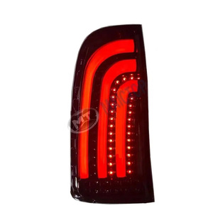 Ensemble de feux arrière LED adapté aux modèles Toyota Hilux REVO ROCCO 2015-2021. - Product Image 1