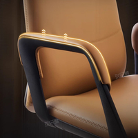 Chaise de bureau moderne en cuir, pivotante, réglable en hauteur, avec dossier confortable, idéale pour l'étude et le travail.