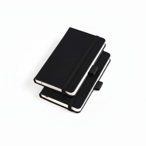 Cuaderno de tapa dura de cuero tamaño bolsillo A6 A7 al por mayor varios colores 100 hojas páginas interiores impresas con correa elástica - Product Image 1