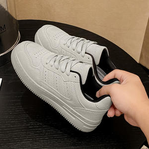 Scarpe da Uomo con Rialzo Interno, Sneakers Casual Slip-On con Fodera in Rete Traspirante per Moda Autunnale e Corsa - Product Image 2