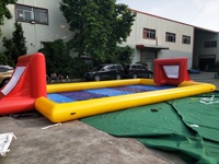 Terrain de football gonflable sur mesure pour le soccer au savon / terrain de football au savon à vendre