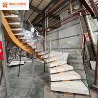 Realgres Luxus Interieur Quarz Marmor Schritt gebogen Treppe Bogen Treppe maßge schneiderte personal isierte gebogene Treppe