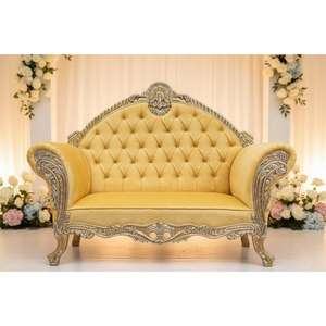 Sofá/Trono de Lujo Moderno para Ceremonia de Boda, Sofá/Couch con Corona para Boda Asiática, Dorado Pulido y Tallado - Product Image 1