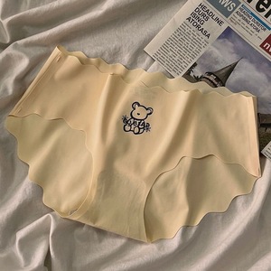 Culottes pour femmes de haute qualité en soie glacée, taille basse, une pièce, imprimé <span class=keywords><strong>ours</strong></span>, séchage rapide, entrejambe en coton, mignonnes, respirantes, sans trace - Product Image 3