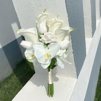 Fleurs artificielles classiques et durables en soie, type lys calla, pour mariage, fleurs de main pour la mariée et le marié, provenant de Chine continentale