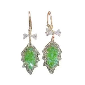 Crystal Leaf Earrings, Exquisite, Small, Advanced, and Versatile Earrings