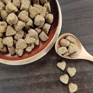 Suplemento para mascotas OEM para gatos y perros: promueve el crecimiento óseo, el desarrollo muscular, aumenta la inmunidad y mejora la nutrición. - Product Image 5