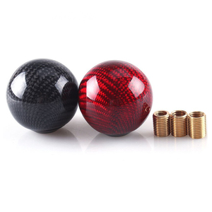Manuel şanzıman araçları için kırmızı/siyah kaplamalı Jeep karbon Fiber manuel vites topuzu evrensel yuvarlak top tasarımı - Product Image 1