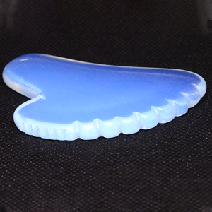 Ferramenta de Massagem Facial em Forma de Coração de Pedra Opala para Atacado, Anti-Envelhecimento, Placa de <span class=keywords><strong>Guasha</strong></span> Opalite com Dentes - Product Image 3