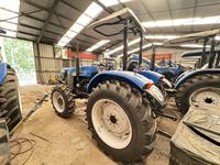 Vente directe d'usine : Tracteur agricole New-Holland TT75 4WD d'occasion 2019, 75 chevaux, en bon état.