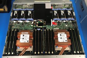 Almacenamiento Unity Xt680f con Capacidad Bruta Máxima de hasta 8.0 PB - Product Image 3