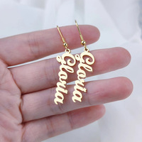 Boucles d'oreilles créoles minimalistes en acier inoxydable personnalisables avec plaque nominative personnalisée, livraison directe
