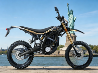 Nouveau Vélo Électrique Surron Ultra Bee 24.5kW 2026 avec Configuration Tout-Terrain Professionnelle et Kit Homologué Route