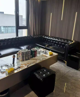 Ensemble de canapés de bar KTV personnalisés avec tables lumineuses LED, salles privées complètes, meubles commerciaux en forme de U et en forme de L éclairés