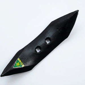 Venta al por mayor Punto de cultivador de borde afilado para una aireación eficiente del suelo Punto de cultivador afilado y duradero para accesorios de tractor - Product Image 1