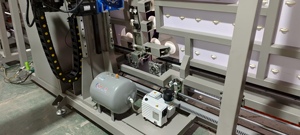 روبوت تحميل وتفريغ الزجاج الأوتوماتيكي بالكامل مع وحدة تحكم منطقية قابلة للبرمجة ومحرك بقدرة تحميل عالية تصل إلى 600 كجم - Product Image 5