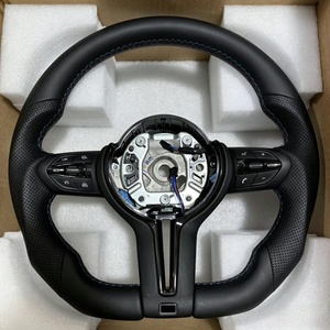 Volant en cuir style M Sport pour <span class=keywords><strong>BMW</strong></span> 1M M2 M3 M4 M5 M6 X5M X6M F30 F32 F10 F20 F35 F22 F18 F07 F01 F02 E90 E92 E46 - Product Image 1