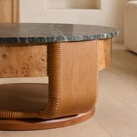 Table basse ronde en marbre vert, corps en bois de burl avec tiroirs, bouton doré, mobilier de salon de luxe de style moderne du milieu du siècle