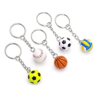 Großhandel Benutzerdefiniertes Logo PVC 3D Ball Souvenir Schlüsselanhänger Geschenke Fußball Baseball Pickleball Volleyball Football Basketball Schlüsselanhänger