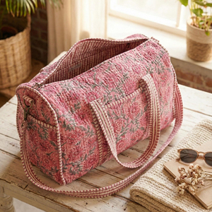 Sac de voyage matelassé en coton imprimé à la main grande capacité, élégant et tendance, sac de week-end et de nuit pour maman - Product Image 5