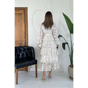 Elegante Vestido Beige en Capas con Corte en A, Cintura Natural, Tela Translúcida Tejida, para Uso Diario Informal - Product Image 6