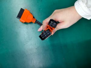 Cable de Diagnóstico OBD2 Xtruck de 16 Pines, Cable de Interfaz de Conector OBD2 para Camiones Isuzu/Hino Y009 con 1 Año de Garantía - Product Image 2